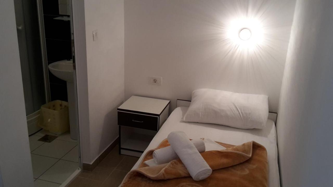 Hotel Bajro เมจูโกเรีย ภายนอก รูปภาพ
